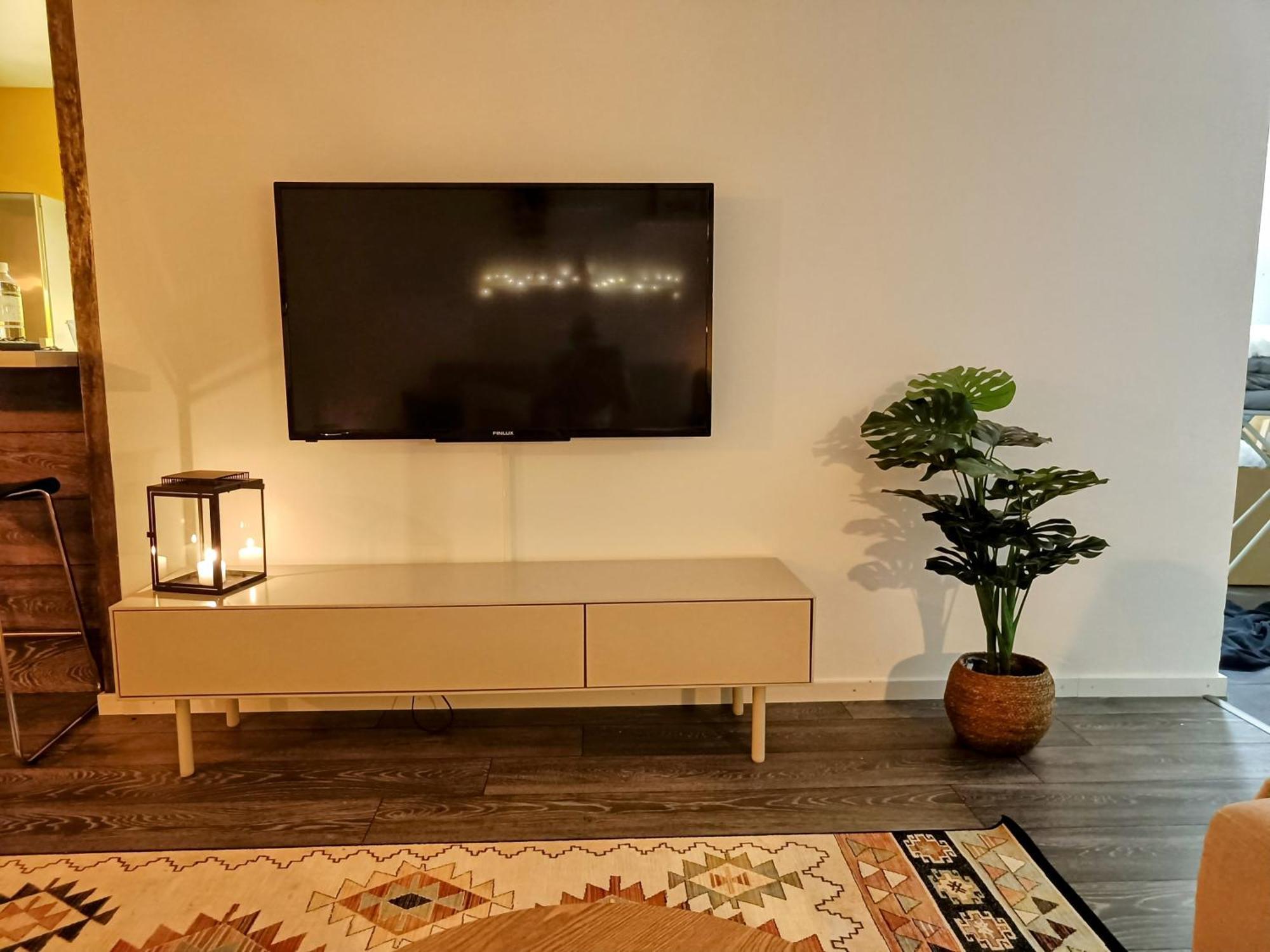 Big 88M2 Apartment In The Center Rovaniemi Exterior foto