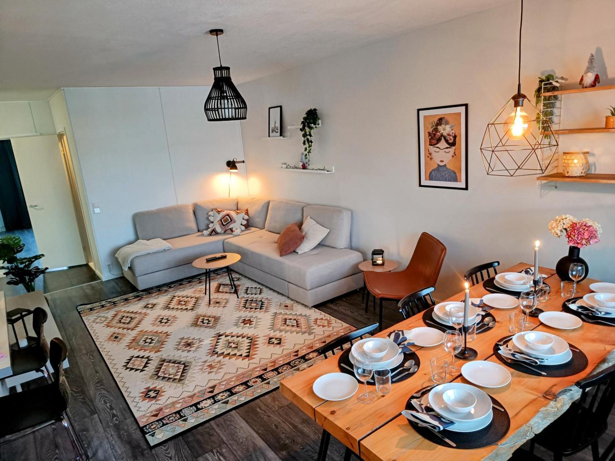 Big 88M2 Apartment In The Center Rovaniemi Exterior foto